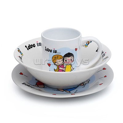 Набор посуды в подарочной упаковке "Love is...", дизайн 1, 3 предмета,  фарфор