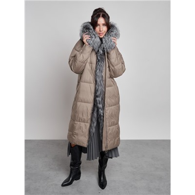 Пальто утепленное с чернобуркой зимнее женское коричневого цвета 133156K