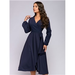 Платье темно-синее с принтом длины миди с запахом и длинными рукавами