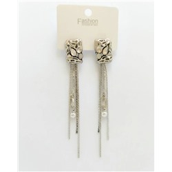 Стильные серьги