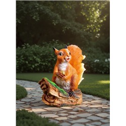 Садовая фигура из полистоуна «Белочка с орешком на пне», 25×12×23 см