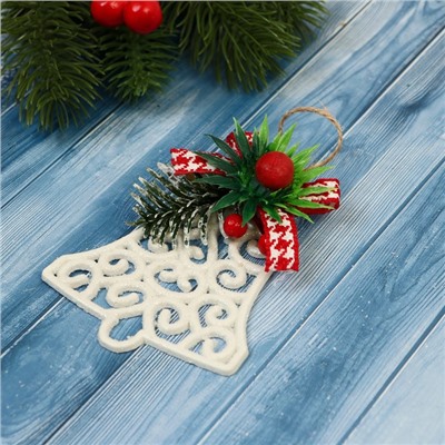 Ёлочная игрушка «Зимнее волшебство. Колокольчик ажур» пластик, 7×8 см, белый