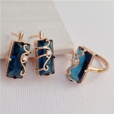 Комплект ювелирной бижутерии коллекция "Дубай" серьги и кольцо 18 р, покрытие позолота, вставка: фианиты, цвет: синий, арт.414.016-18