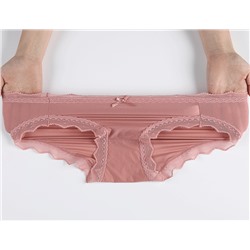 Трусики кружево A06227180
