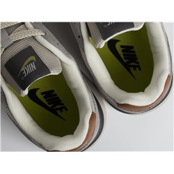 Кроссовки Nike