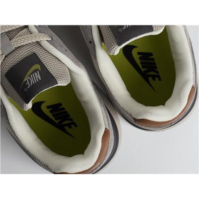Кроссовки Nike