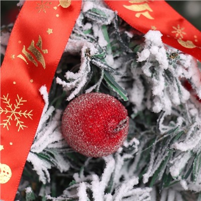 Искусственная ёлка настольная «Зимнее волшебство. Фестивальная, в горшочке», 22 см, ПВХ ветки отгибаются