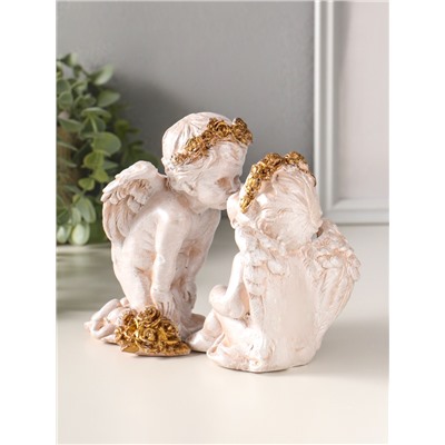Фигурка полистоун «Ангелочки целуются», 16×17×10 см