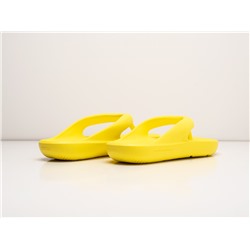 Сланцы New Balance