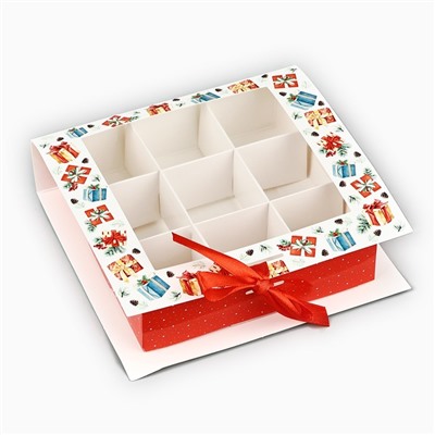 Коробка под 9 конфет с ячейками «Новогодние подарки» 14.5×13.5×3.5 см
