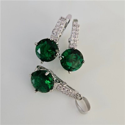 Комплект ювелирной бижутерии коллекция "Дубай" серьги и кулон, покрытие посеребрение, вставка: фианиты и цирконы, цвет: зеленый и прозрачный, арт.414.013