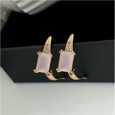Серьги "Xuping" с камнем, цвет розовый , покрытие позолота, арт.748.078