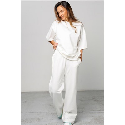 Костюм брючный с футболкой 403MLK (Молочный)