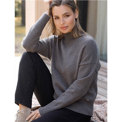 Свитер с высоким воротом из пряжи с кашемиром