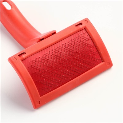 Пуходерка без капель, эргономичная ручка, 10×15 см, красная