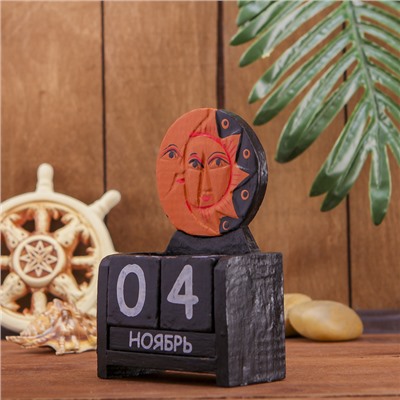 Календарь настольный «Месяц и солнце», 10×5×15 см, дерево