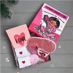 Подарочный набор новогодний «Богиня хоум пати», маска для сна, носки 2 пары, зеркало, блокнот, открытка 2 шт.