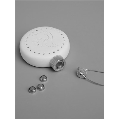 Ёлочный шар «БЁлка», 8.7×3.1×9.8 см, 1 LED, керамика, от батареек LR44×3, свечение тёплое белое