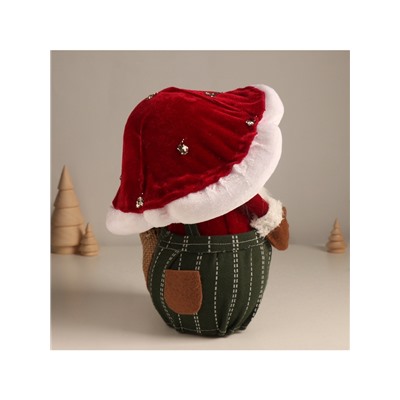 Фигурка новогодняя «Дедушка-мухомор с еловыми ветками в мешке», 22×21×26 см