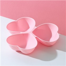 Менажница 3 секции Доляна «Сердечки», пластик, 23×21.5 см, розовая