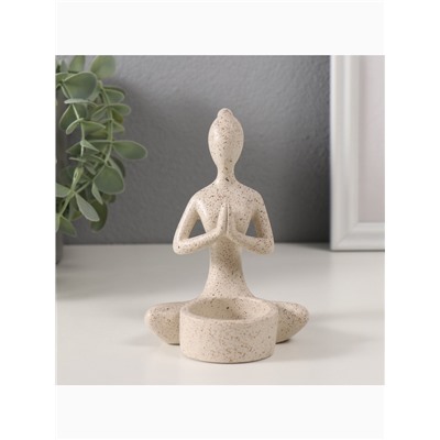 Подсвечник на 1 свечу «Девушка. Приветствие», полистоун, белый в крапинку, 8.5×8.8×11.7 см