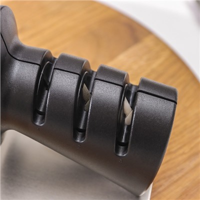 Точилка для ножей Law, 3 степени заточки, 20×8×9 см, чёрная