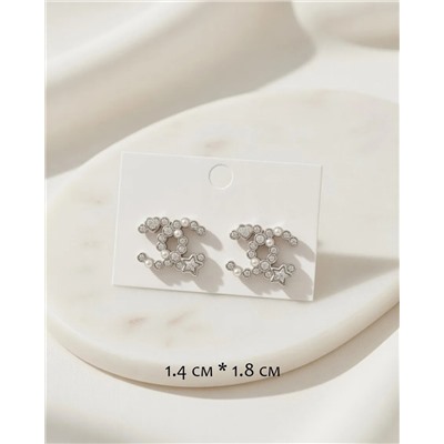 Стильные серьги