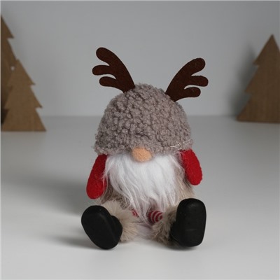 Фигурка текстиль «Гном в серой барашковой шапке с рожками», на полку, стол, 6.2×9.5×18.5 см