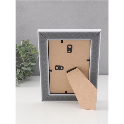 Фоторамка для фото 10×15 см «МИРАМ», пластик, белый, волнистый, (пластиковый экран)