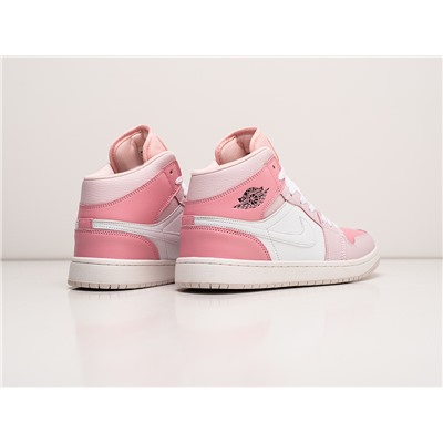 Кроссовки Nike Air Jordan 1 Mid