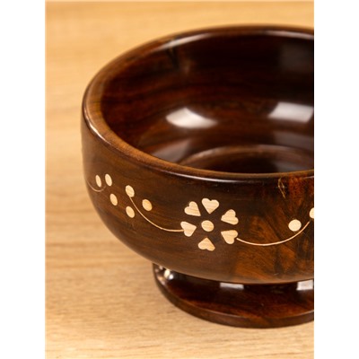 Чаша на ножке «В самое сердце», 13×13×8 см, дерево шишам