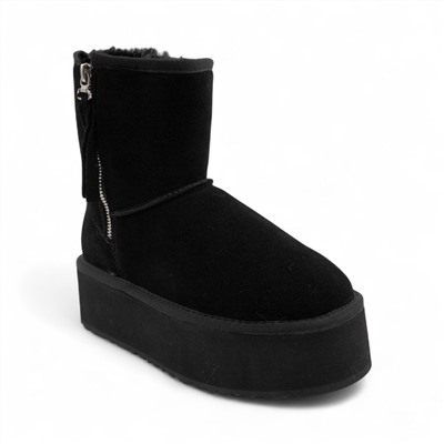 Угги из натуральной кожи R-60A черные