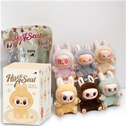 Коллекционная фигурка LABUBU 2-е поколение