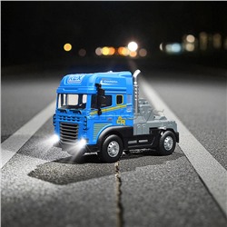 Машина "Трейлер перевозчик" (свет, звук) в коробке