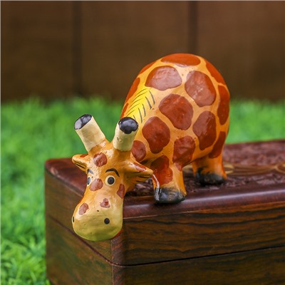 Сувенир «Жираф Стёпа подглядывает», 11×8×4.5 см, дерево
