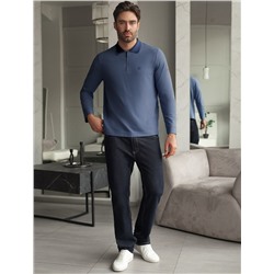 Лонгслив из мягкого фактурного трикотажа с плетеным воротником поло на молнии