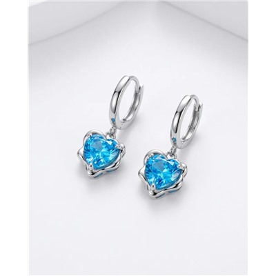 Стильные серьги