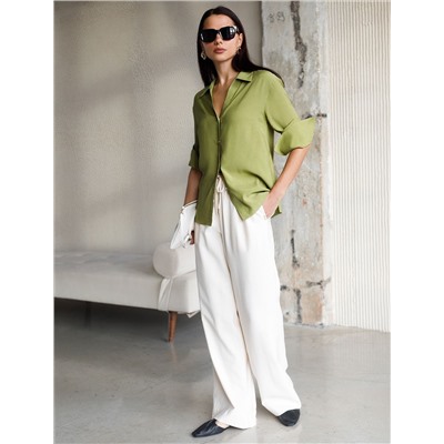 Блузка с широкими манжетами из вискозы с лиоцеллом