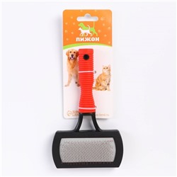 Пуходерка с каплей 10×17 см, прорезиненная ручка, чёрно-красная