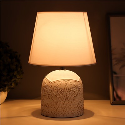 Настольная лампа «Нерис» Е14 40 Вт бело-золотой 20×20×29 см