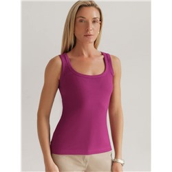 Топ из трикотажа в широкий рубчик