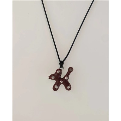 Кулон на шнурке