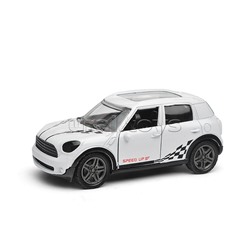 Белая инерционная машинка Хэтчбэк die-cast,1:32, открывающиеся двери