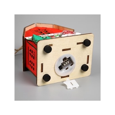 Подвеска световая «Дом Деда Мороза», 8.5×5.5×11 см, 1 LED, от батареек AG10×3, свечение тёплое белое