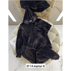 Спортивный костюм #23042299