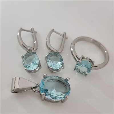 Комплект ювелирной бижутерии коллекция "Дубай" серьги, кулон и кольцо 18 р покрытие посеребрение, вставка: стекло, цвет: голубой, арт.215.629-18