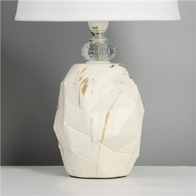 Лампа настольная «Дух» 1×40 Вт Е14 белый 20×20×34 см