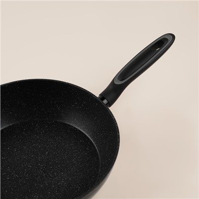 Сковорода с высоким бортом SL Home, d=28 см, h=7.5 см, антипригарное покрытие, индукция, кованый алюминий, чёрная