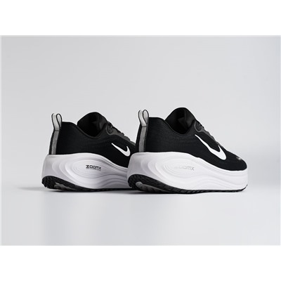 Кроссовки Nike Vomero 18