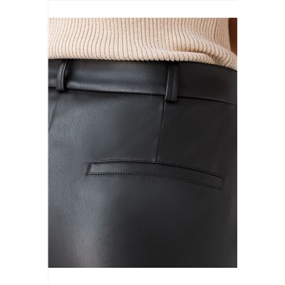 Прямые брюки из искусственной кожи VILATTE, 1227955